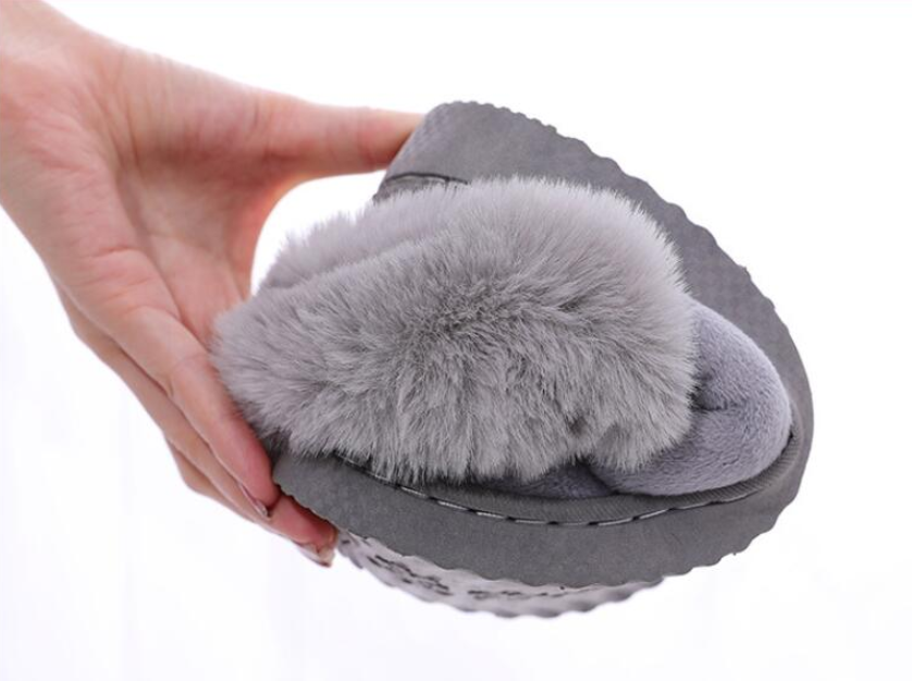 Mia - Chaussons lapin élégants pour dames