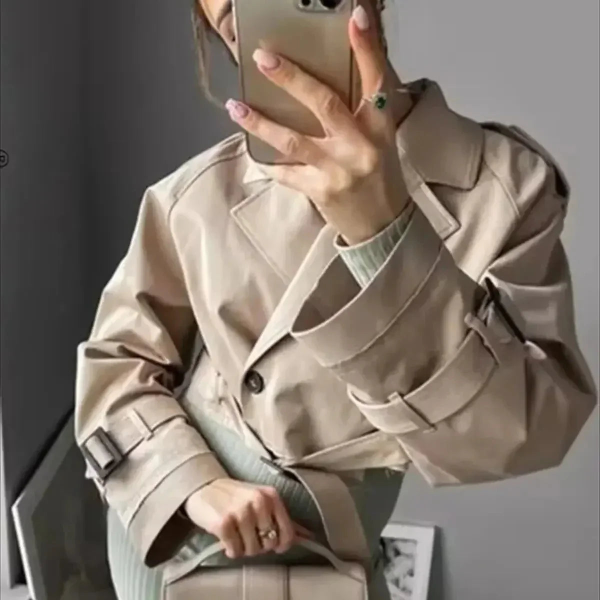 Zaynab | Trench-coat court et stylé pour femme