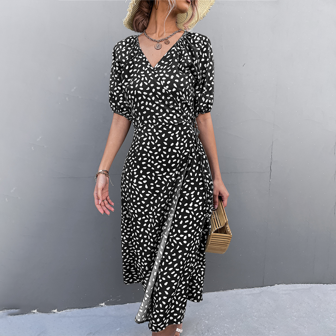 ALKMINI - Robe midi élégante pour un look tendance
