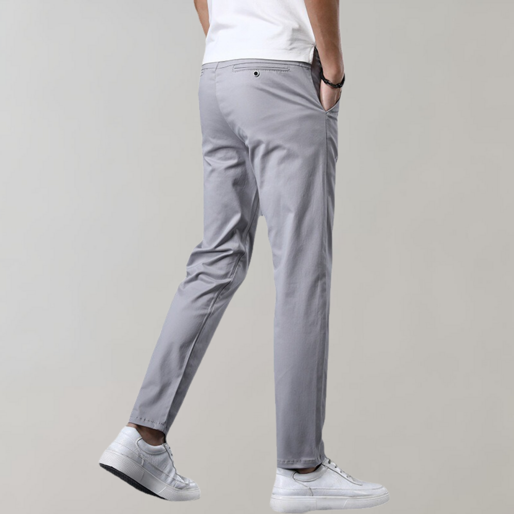 Konrad - Pantalon chino slim tendance pour un style décontracté et chic