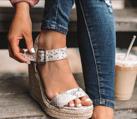 Fatima - Talons compensés orthopédiques pour femmes pour un confort ultime